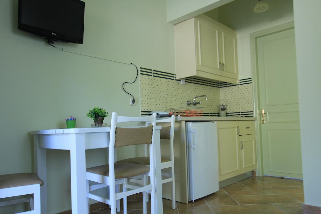 Iliobasilema Studios & Apartments Фискардон Экстерьер фото